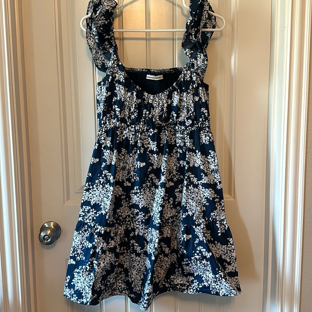 FLORAL MINI DRESS SIZE LARGE